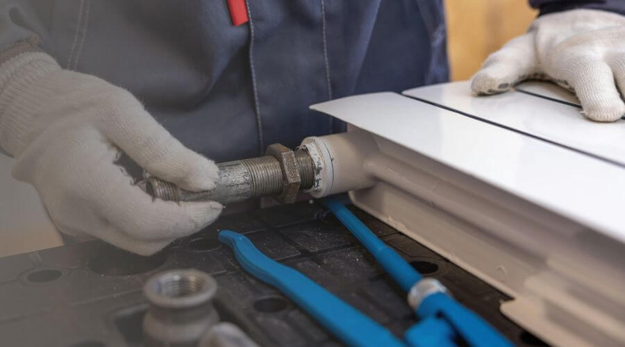 Professional water heater repair services in Stronghurst, IL